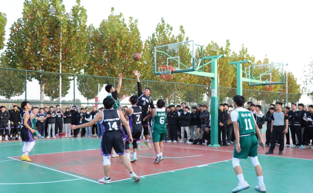 开云体育入口官网-全国大学生篮球联赛第1场