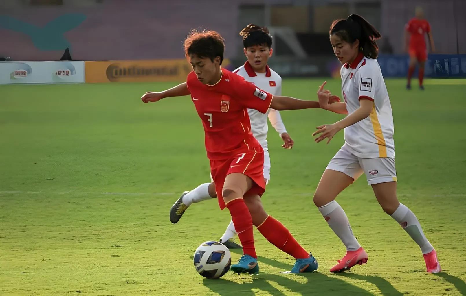 关于中国女足备战国际比赛，备受关注的信息